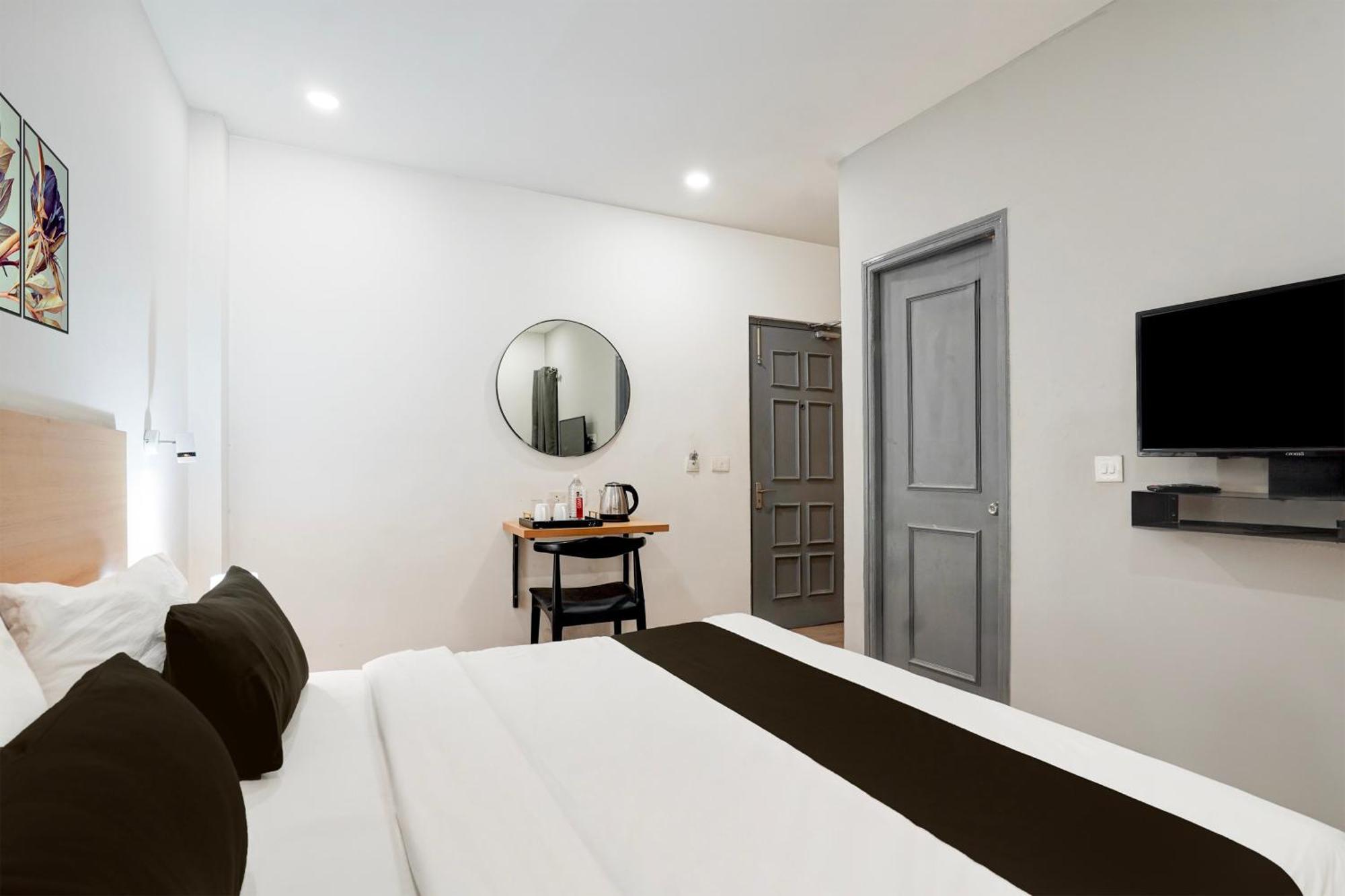 Super Townhouse Gomti Nagar Sector 6 Near Ekana Stadium Лакнау Екстериор снимка