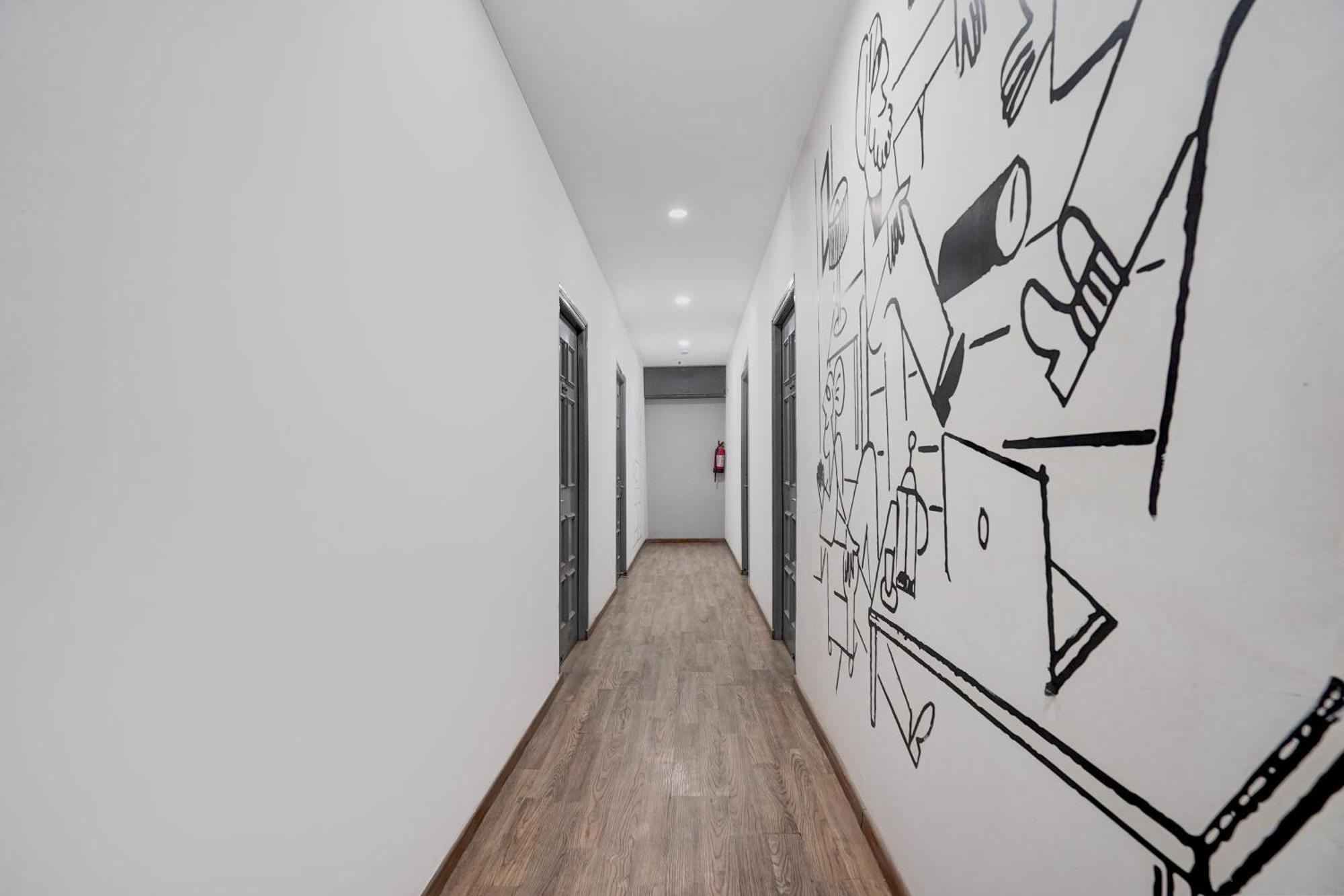 Super Townhouse Gomti Nagar Sector 6 Near Ekana Stadium Лакнау Екстериор снимка